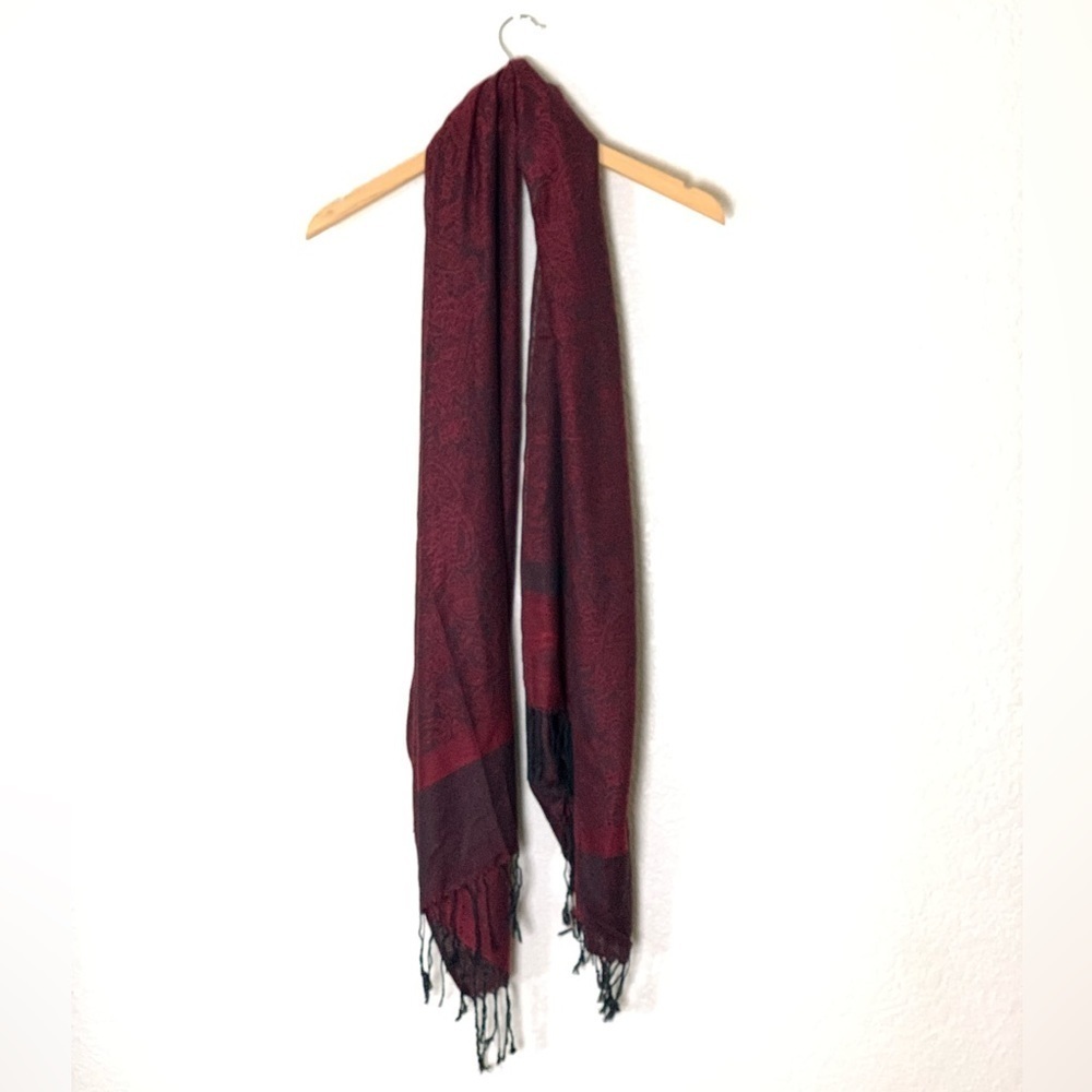 Like new pashmina blend fringe burgundy scarf wrap
